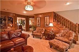 5th image of 13046 Elmington Dr
