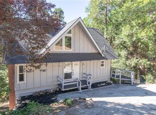 27545 N Bay Rd, Lake Arrowhead, CA 92352