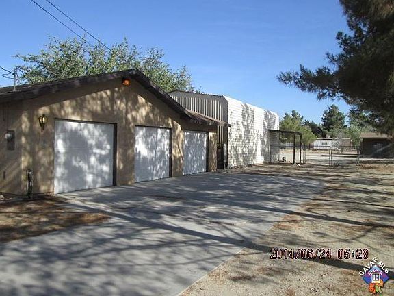 2nd image of 3206 E Avenue H