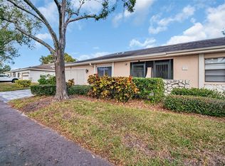 2526 Lancaster Dr, Sun City Center, FL 33573