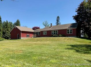 10 Mount Mica Rd, South Paris, ME 04281