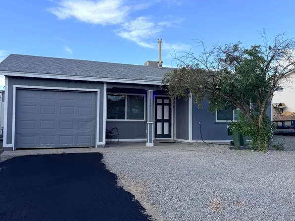 493 Chippewa Dr SW, Rio Rancho, NM 87124