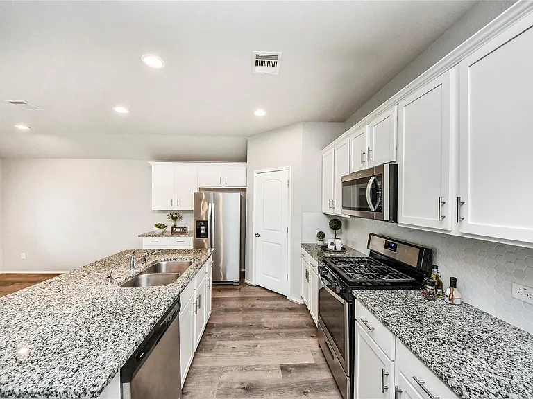 13973 Leigh Lake Ln — Photo 5