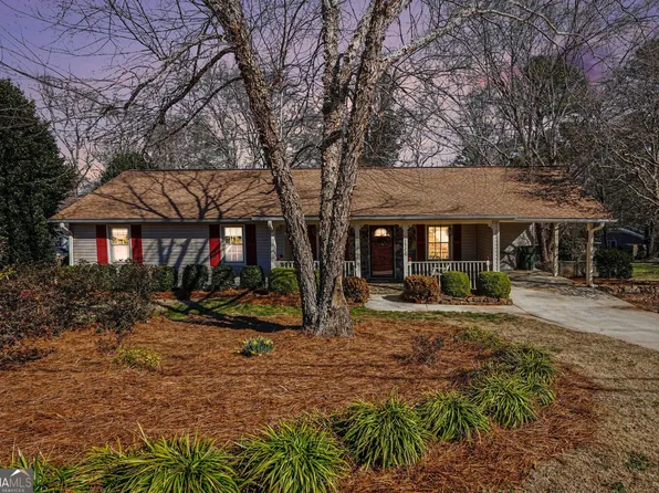 1522 Zebulon Rd, Griffin, GA 30224