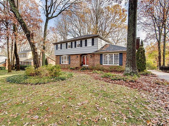 Front yard angle