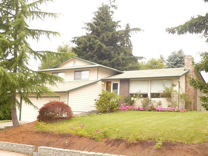 For Sale: 3919 173th Pl SW, Lynnwood, WA 98037