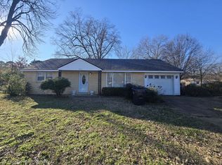 1601 Broadmoor Rd, Jonesboro, AR 72401