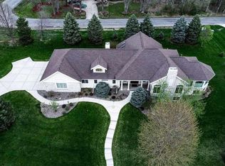 4584 Signature Dr, Middleton, WI 53562