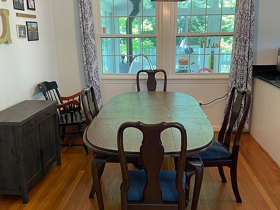5th image of 8408 Crossley Pl