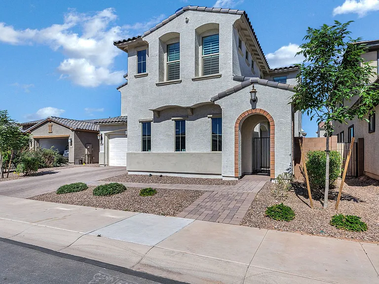 10834 E Thunderbolt Ave — Photo 3