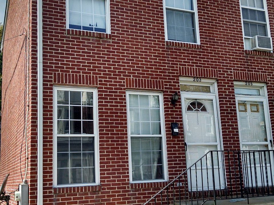 1st image of 203 Delamore Pl