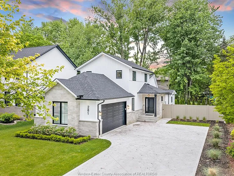 281 Brighton Rd — Photo 2