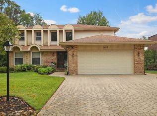 3617 Keenan Ln, Glenview, IL