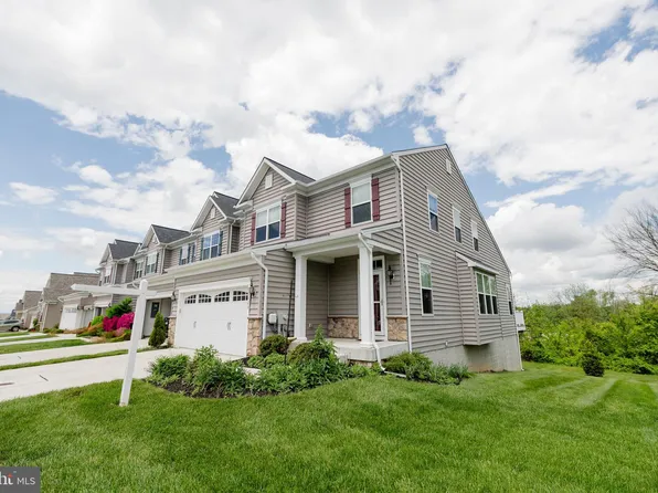 2820 Union Square Rd #5, New Windsor, MD 21776