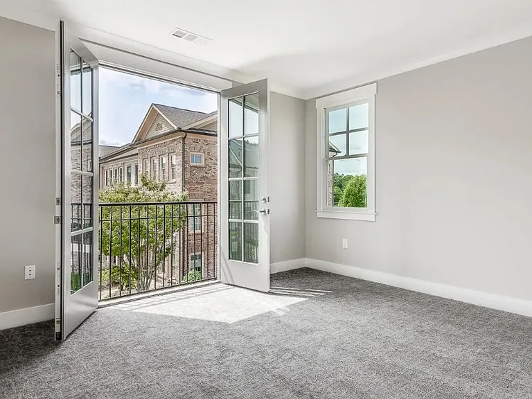 6076 Cushing Cir — Photo 33