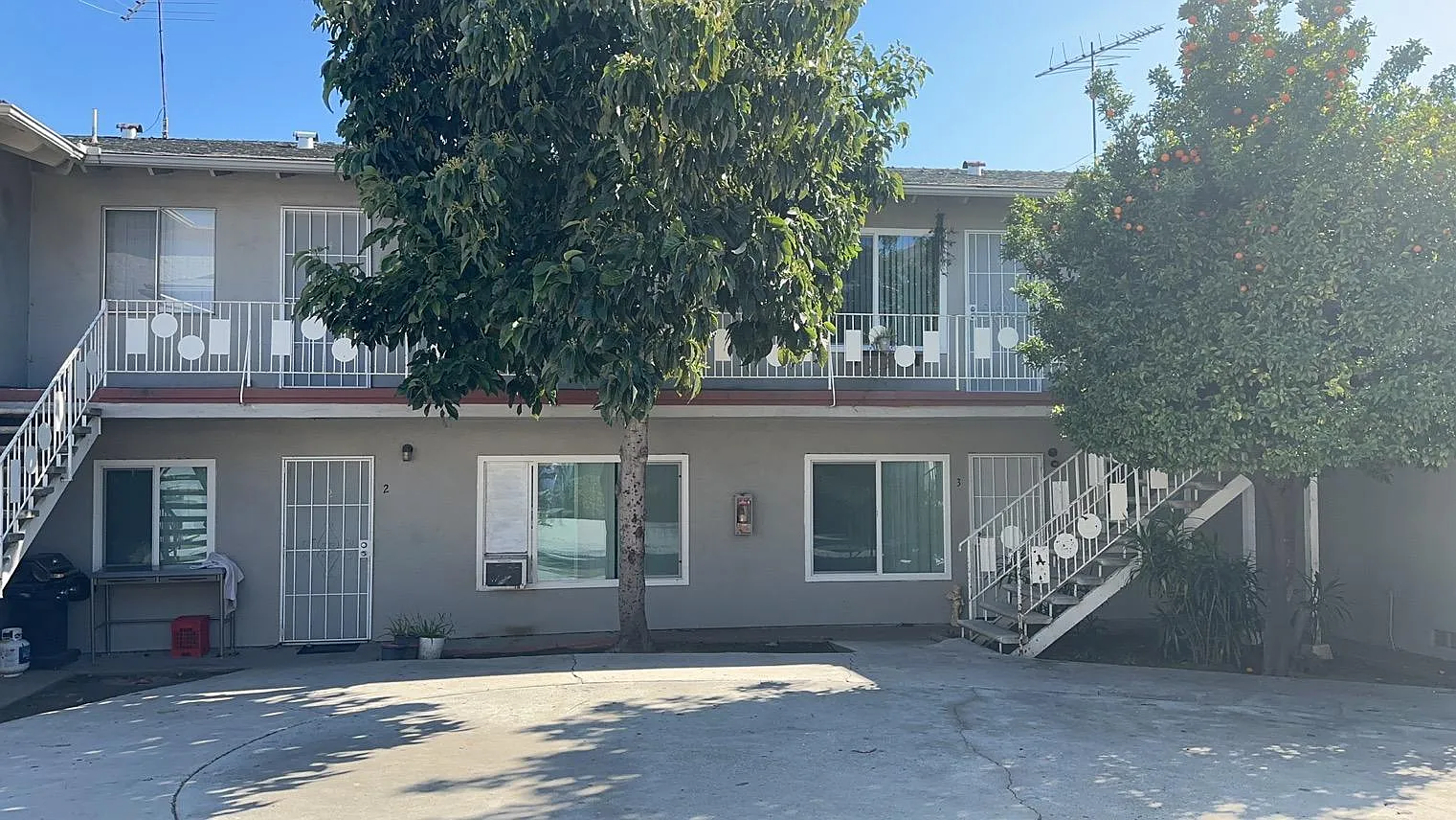 1 bed, 586 sqft, $1,900 — Photo 1