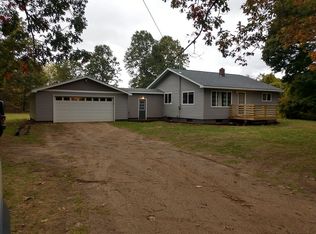 1301 E Kent Rd, Greenville, MI 48838