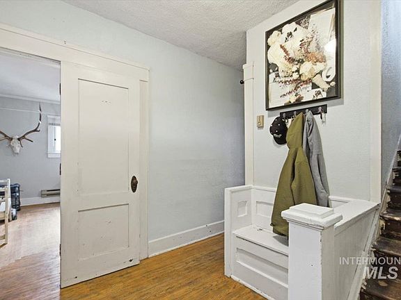 5th image of 1434 Miller Ave