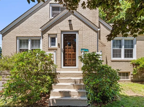 8577 Peebles Rd, Pittsburgh, PA 15237
