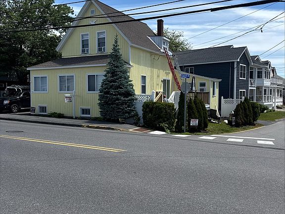 4th image of 113 W Grand Avenue