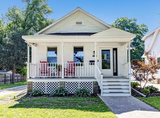 317 S Van Buren St, Green Bay, WI 54301