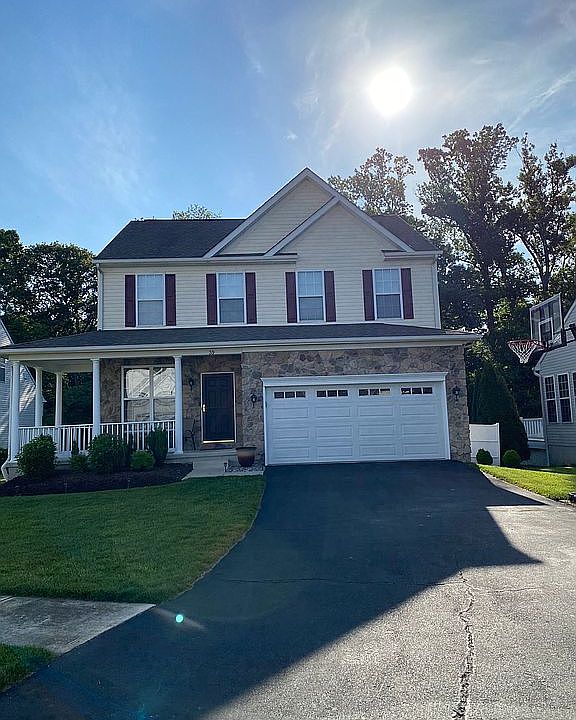 1st image of 39 Wanoma Cir