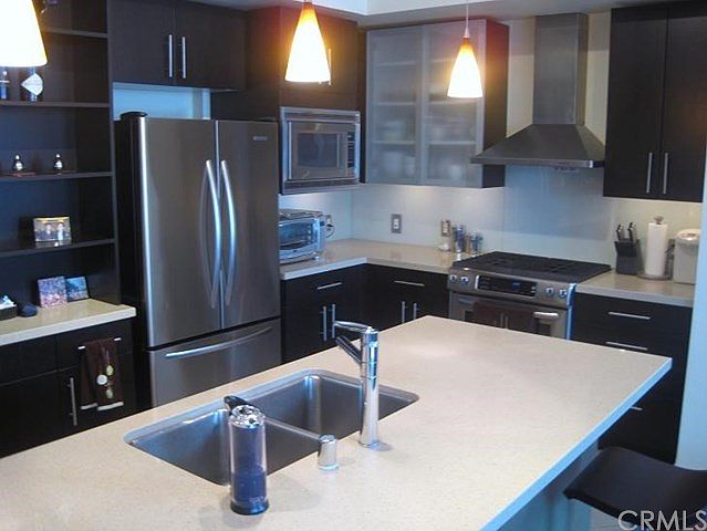 1st image of 133 The Promenade N Unit 327