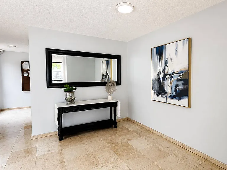 62 Marbella St #3A — Photo 22