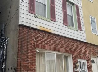 806 Fitzwater St, Philadelphia, PA 19147