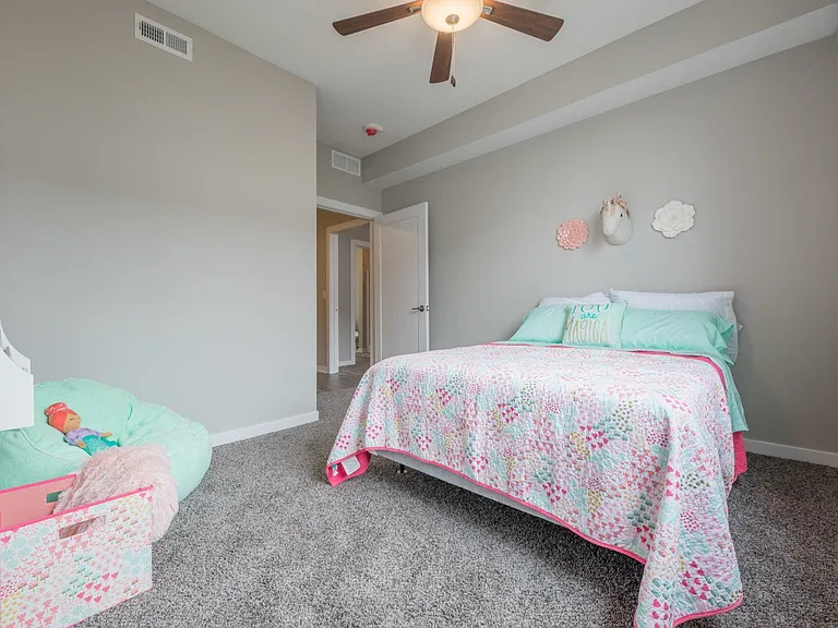 White Oak Apartments — Photo 28