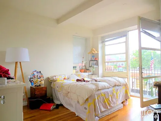 Rented by Miron Properties | media 27