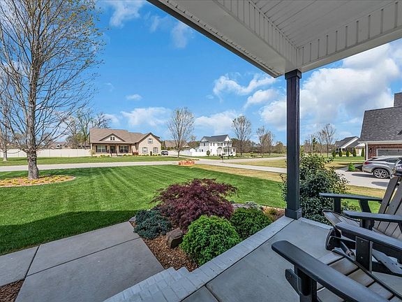 5th image of 188 Bluegrass Rd