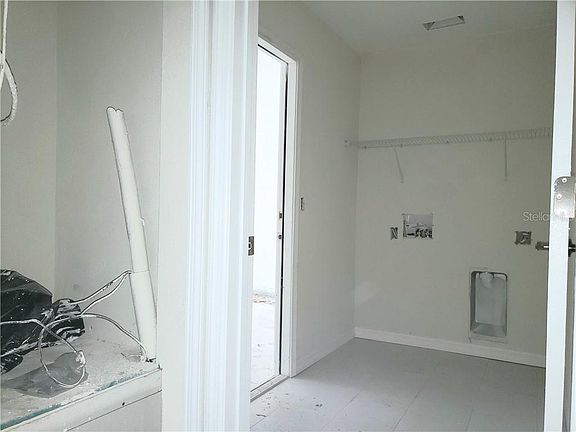 5th image of 15430 NE 51st Pl