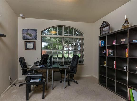 5th image of 3901 Cloudcrest Dr