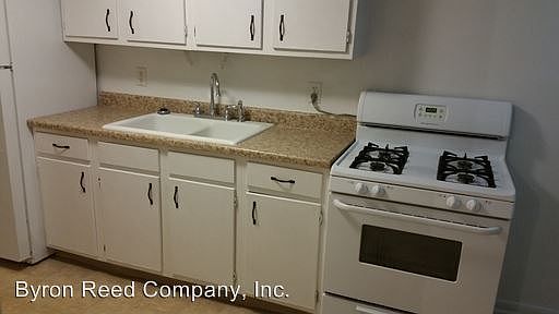 2nd image of 3815 Dewey Ave
