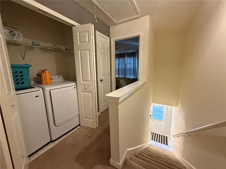 1487 Cove Creek Cir — Photo 12