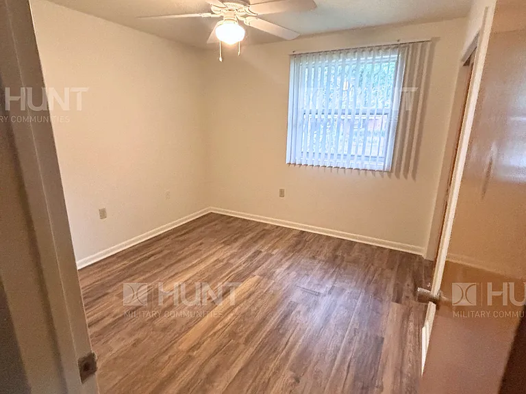 328 Elderberry Dr — Photo 4