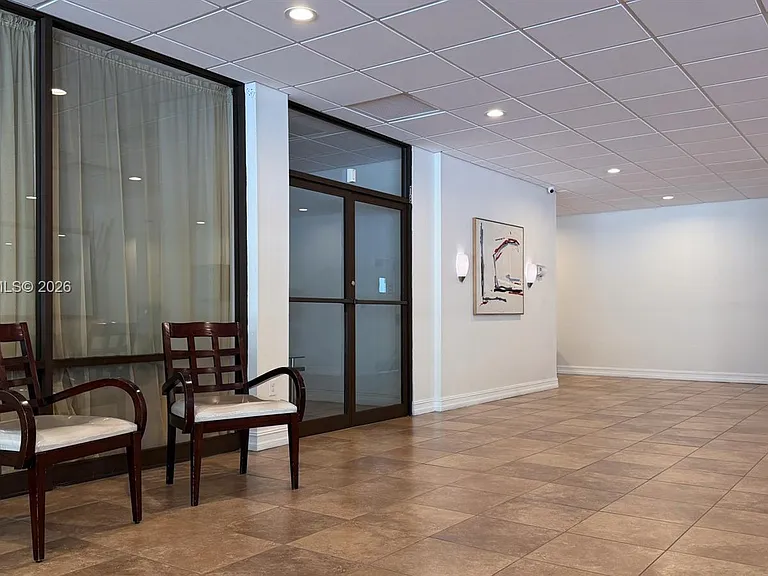 6900 Bay Dr #6H — Photo 26