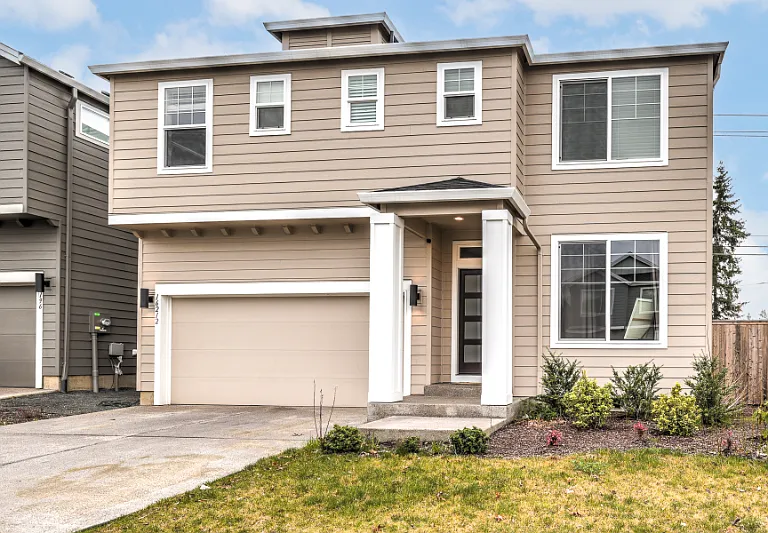 16212 SW Vance Ln — Photo 2