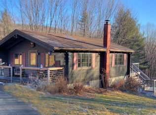 46 Gingras Rd, Hillsdale, NY 12529