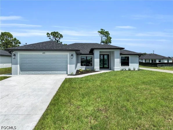 4200 14th St SW, Lehigh Acres, FL 33976