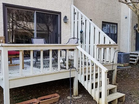 2nd image of 1187 Heyward Rd