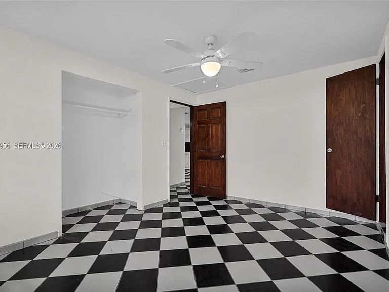 81 NW 41st St #2 — Photo 9