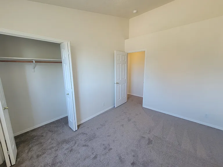 3354 N Summerfield Way — Photo 23