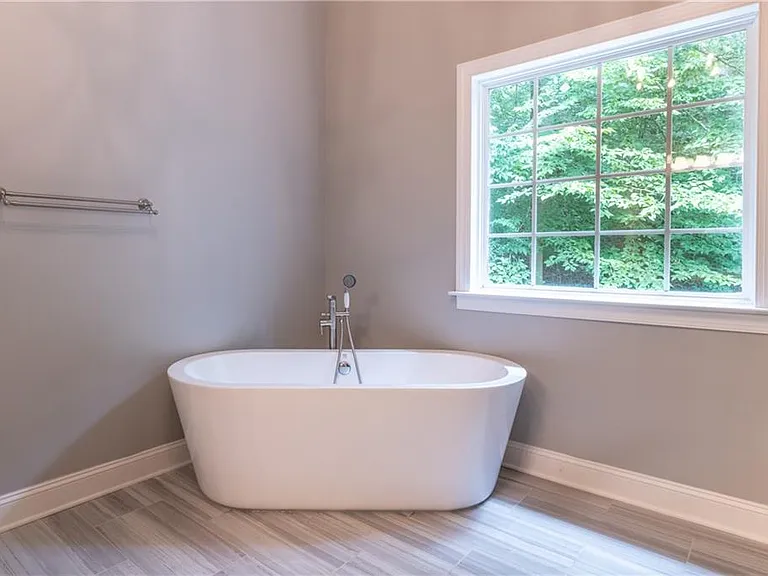 5181 Heather Rd SE — Photo 14