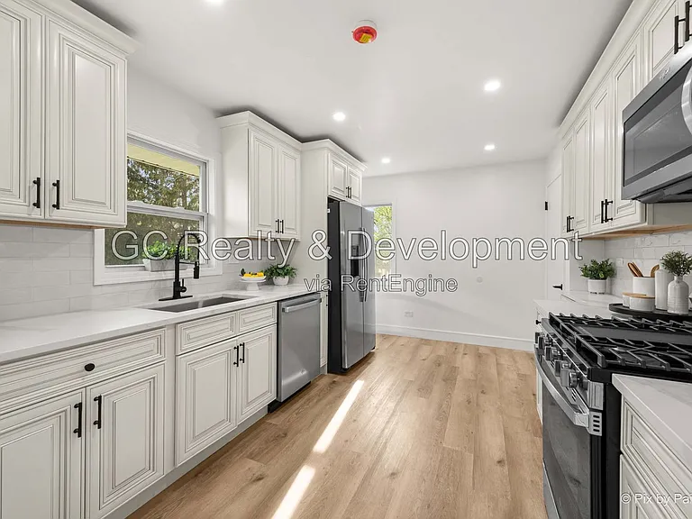 2015 Maplewood Rd — Photo 7