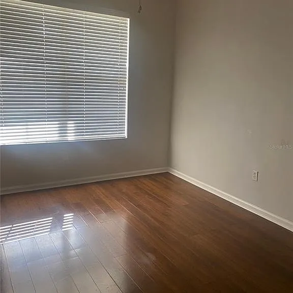 987 Fern Ave #202 — Photo 23