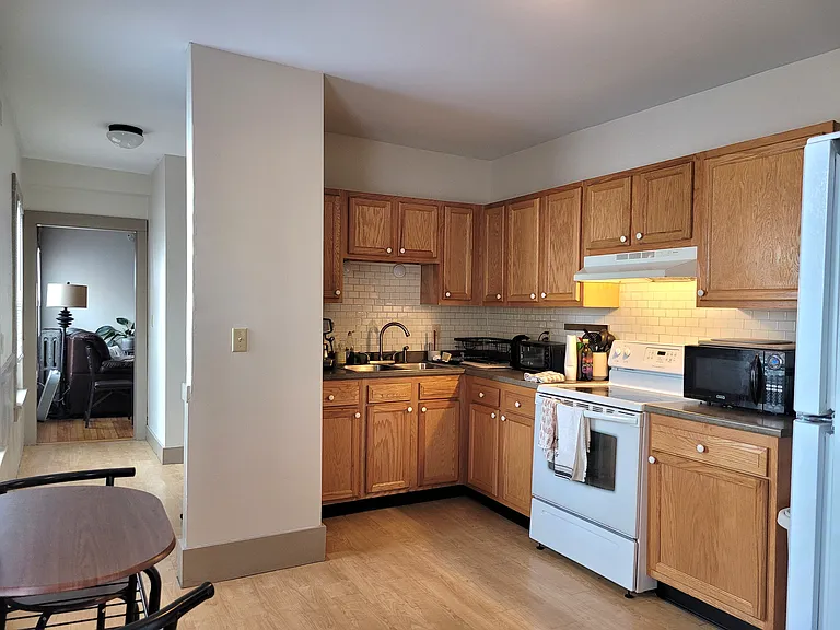 20 Hill St #1 — Photo 7