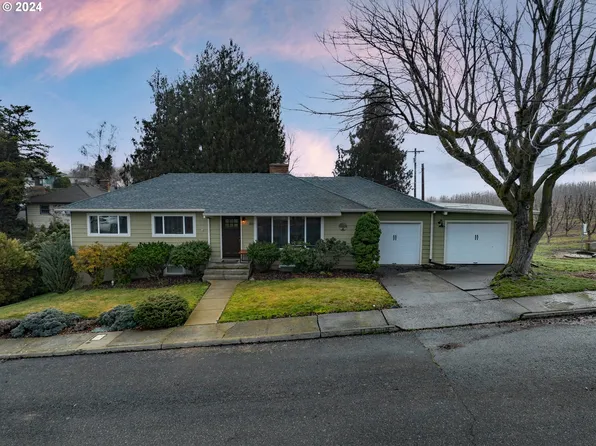 2110 Fairview St, The Dalles, OR 97058