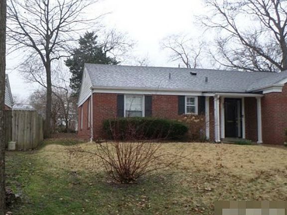 2nd image of 827 Berick Dr